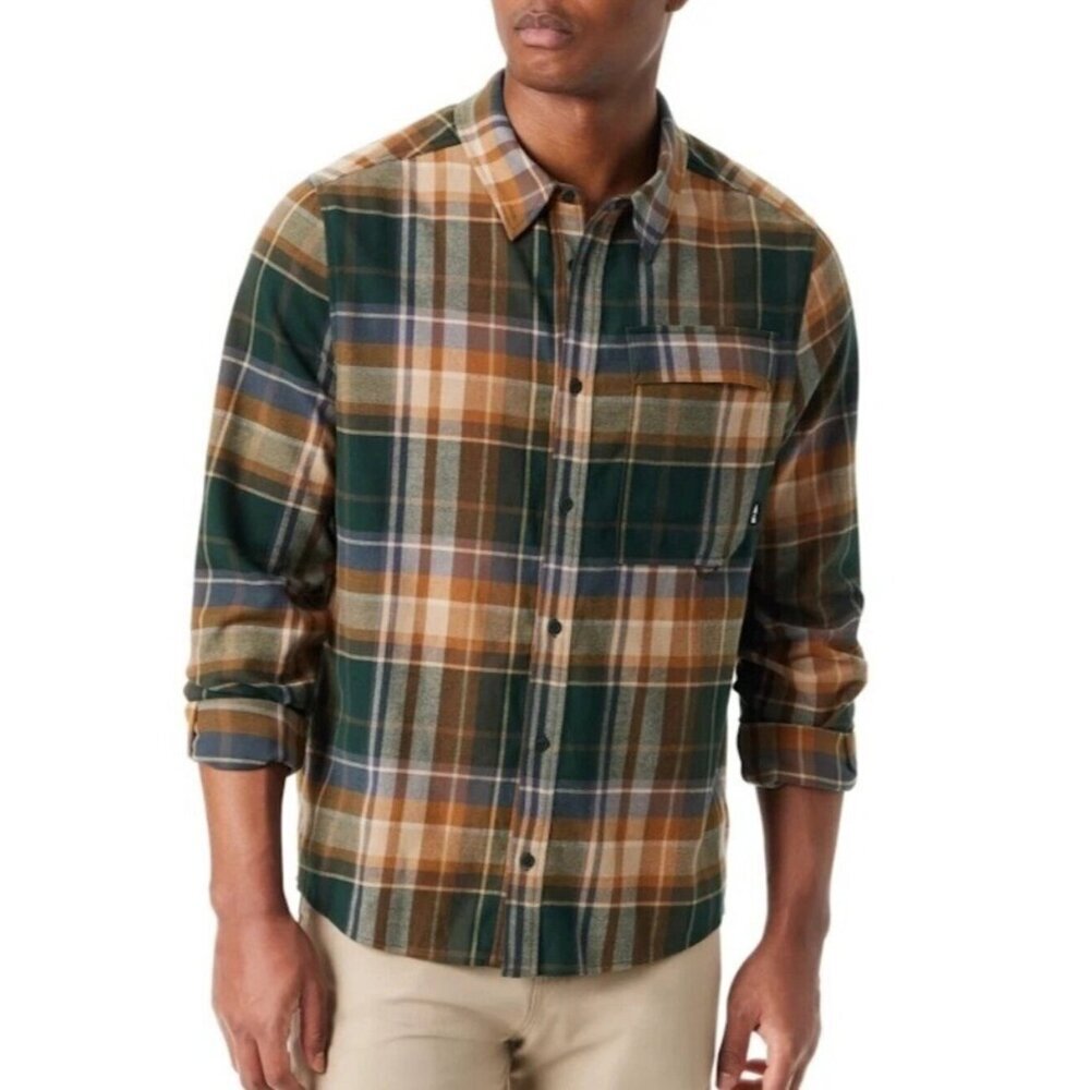 NWT Bass Outdoor Men's S Stretch Flannel Button up Shirt Plaid Long Sleeve